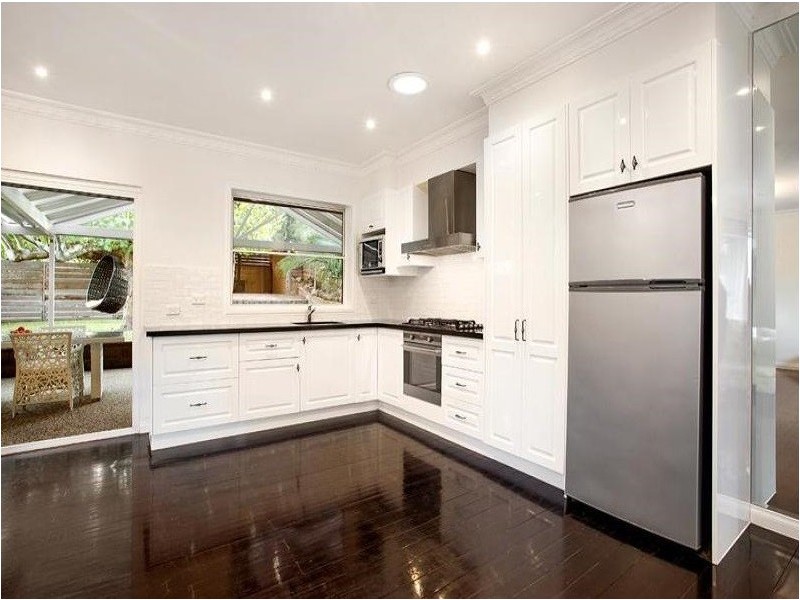 25 Streldon Avenue, Strathmore VIC 3041