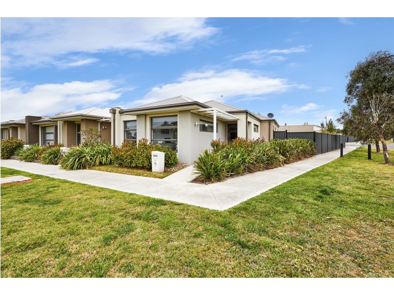 2 Viewrise Walk, Craigieburn VIC 3064