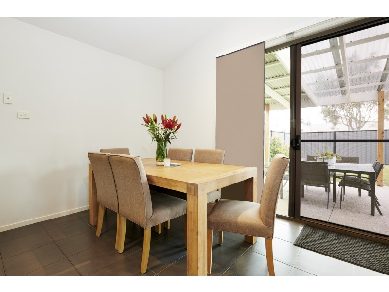 2 Viewrise Walk, Craigieburn VIC 3064