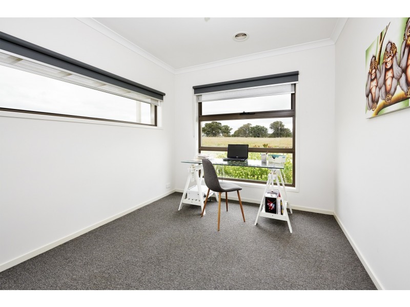 2 Viewrise Walk, Craigieburn VIC 3064