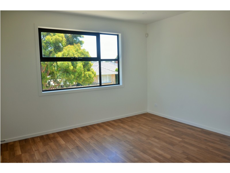 3/12  Glenroy Road, Glenroy VIC 3046