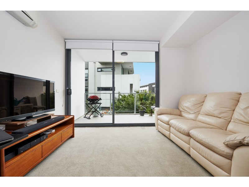 D211/460 Victoria Street, Brunswick VIC 3056