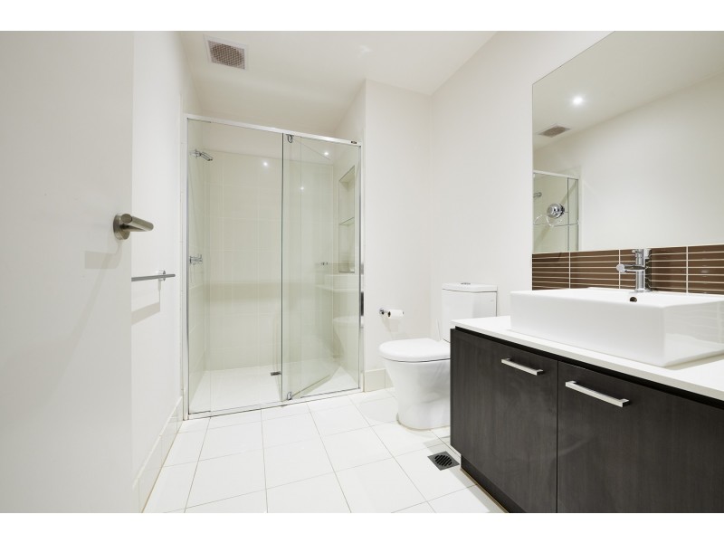 D211/460 Victoria Street, Brunswick VIC 3056