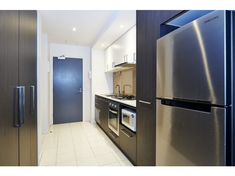 D211/460 Victoria Street, Brunswick VIC 3056