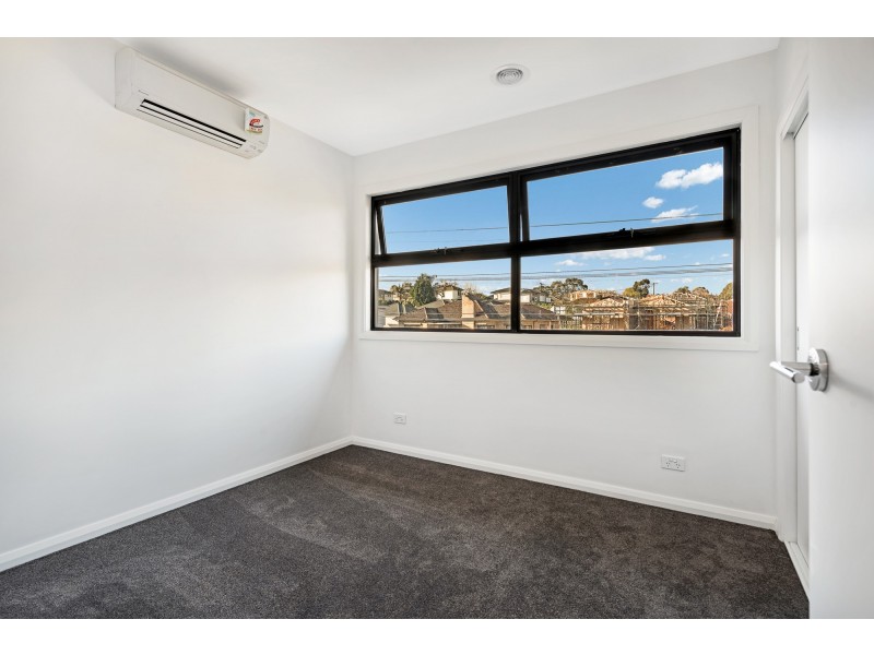 Unit 1/645 Pascoe Vale Road, Oak Park VIC 3046