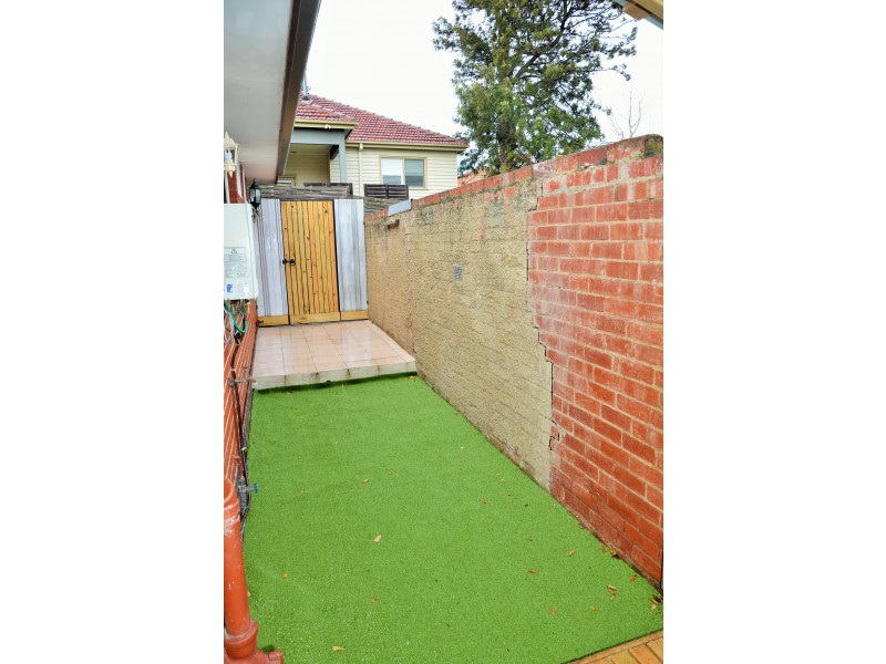 3/12 Woodvale Grove, Essendon VIC 3040