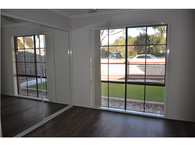 10 Manton Place, Roxburgh Park VIC 3064