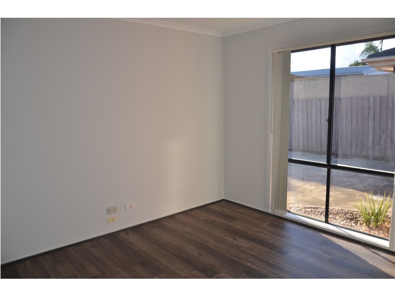 10 Manton Place, Roxburgh Park VIC 3064