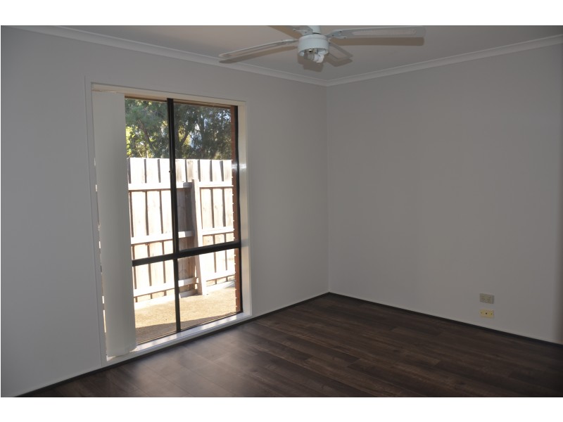 10 Manton Place, Roxburgh Park VIC 3064