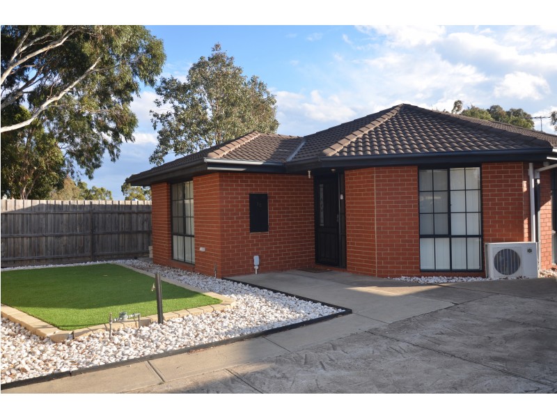 10 Manton Place, Roxburgh Park VIC 3064