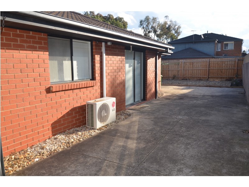 10 Manton Place, Roxburgh Park VIC 3064