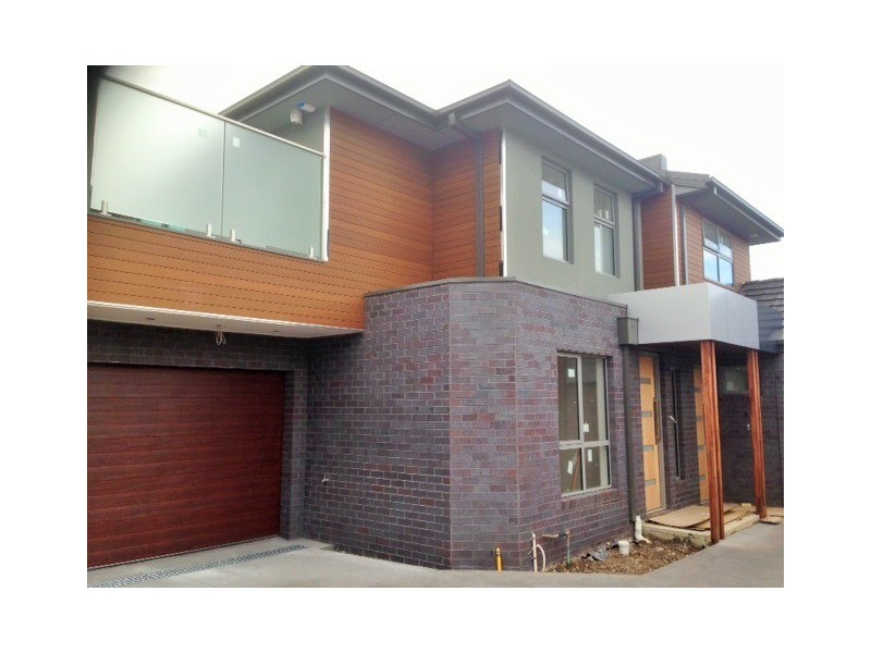 Strathmore VIC 3041