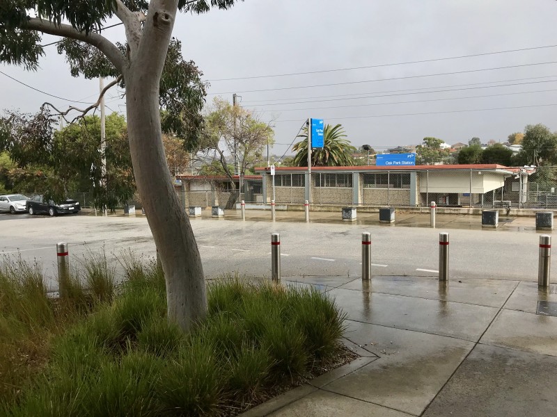 1/14 Lex Grove, Oak Park VIC 3046