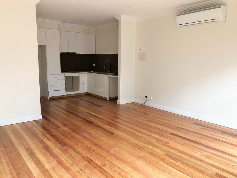 3/22 Hutchison Street, Niddrie VIC 3042