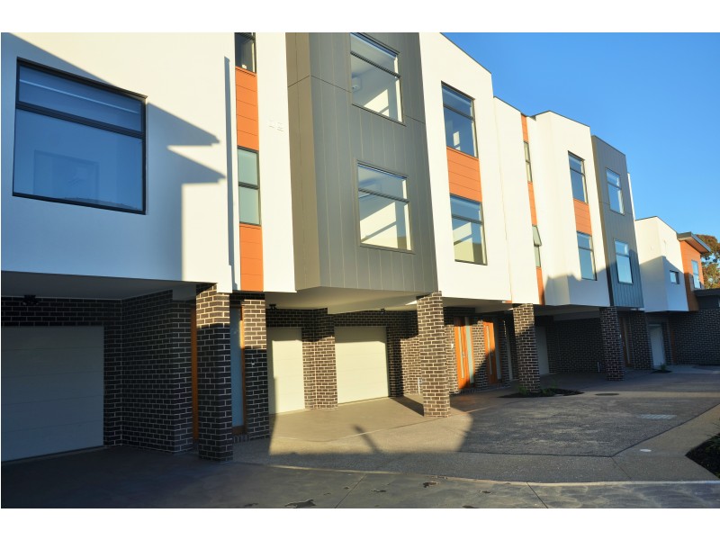 6/10 Collier, Strathmore Heights VIC 3041