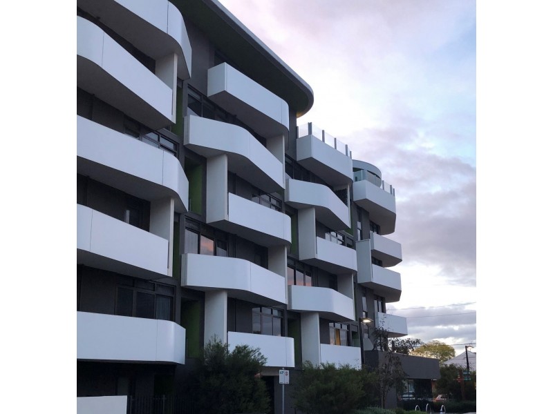 6105/172 Edward Street, Brunswick VIC 3056