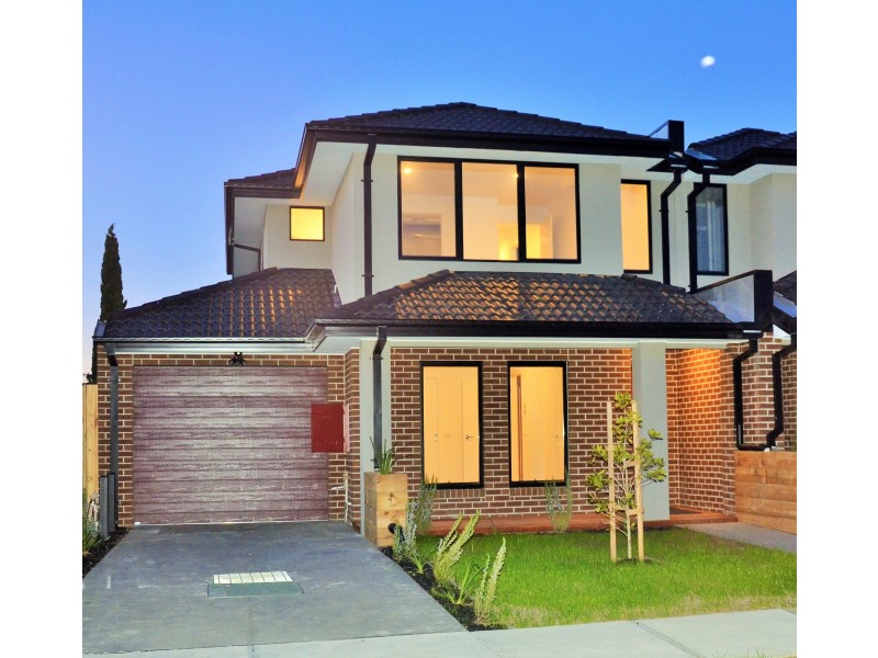1/12 Curie Av, Oak Park VIC 3046