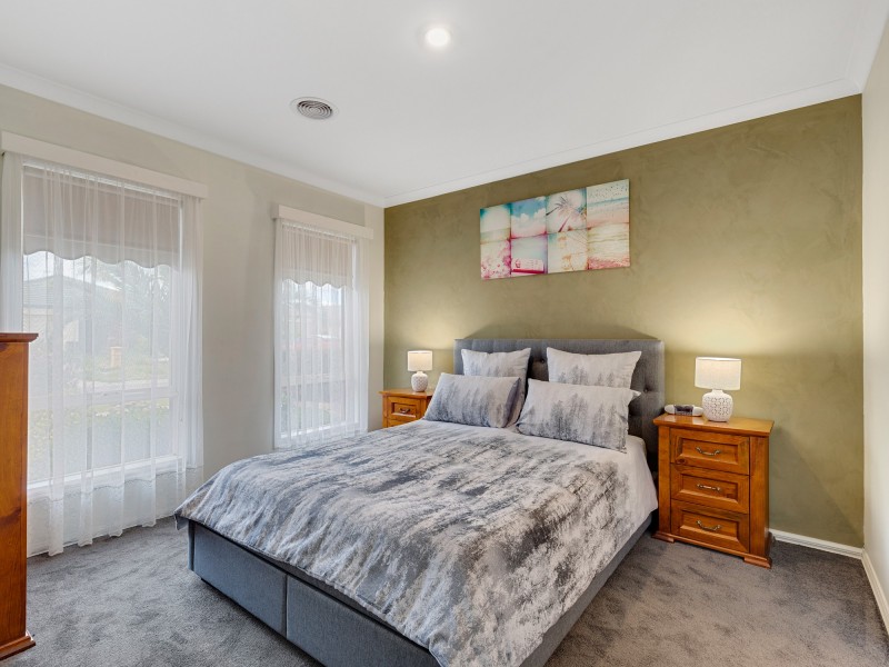 6 Lord Nolan Street, Kurunjang VIC 3337