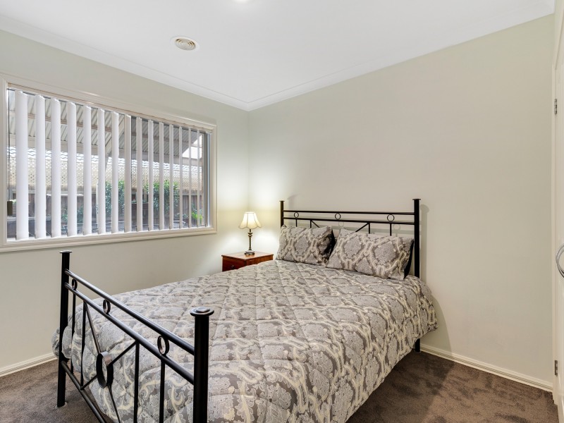 6 Lord Nolan Street, Kurunjang VIC 3337