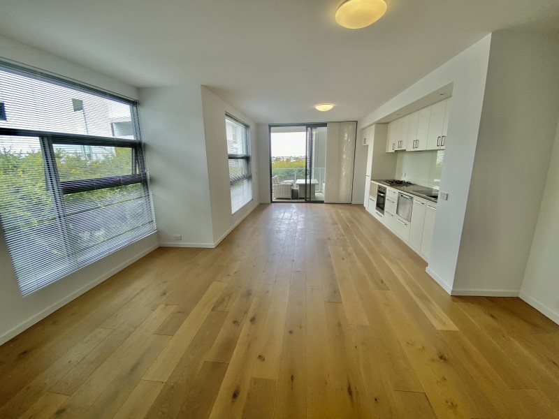 A209/460 Victoria, Brunswick VIC 3056