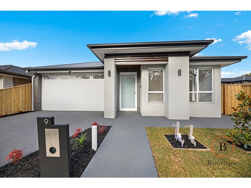 9  Henna Avenue, Greenvale VIC 3059