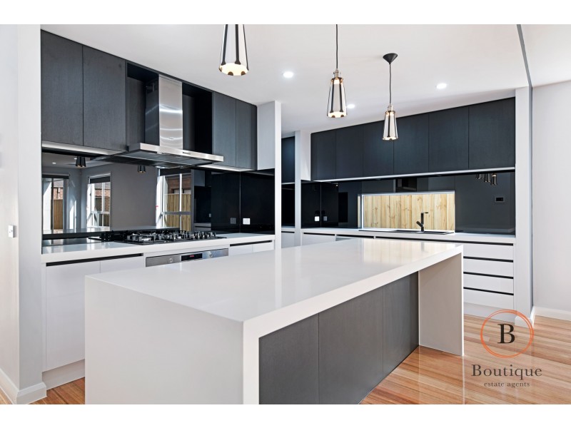 9  Henna Avenue, Greenvale VIC 3059