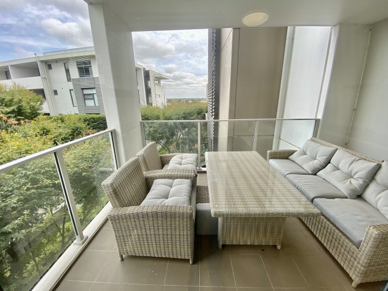 A209/460 Victoria, Brunswick VIC 3056