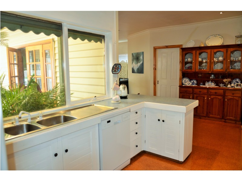 89 Mascoma Street, Strathmore VIC 3041