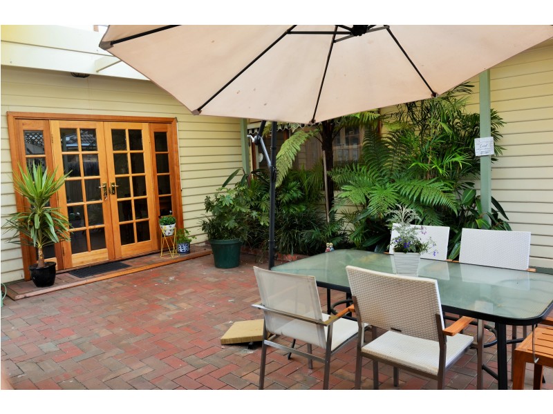 89 Mascoma Street, Strathmore VIC 3041