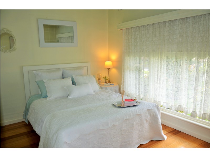 89 Mascoma Street, Strathmore VIC 3041