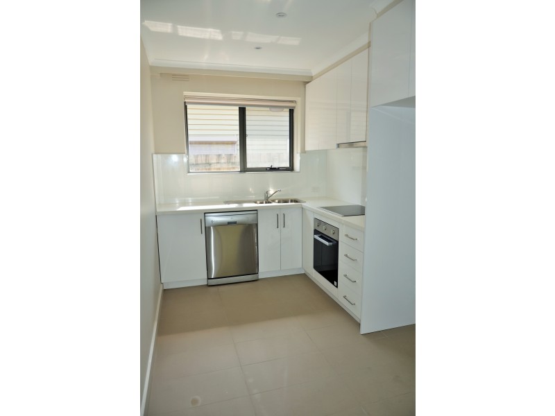 2/36 Rose Street, Brunswick VIC 3056