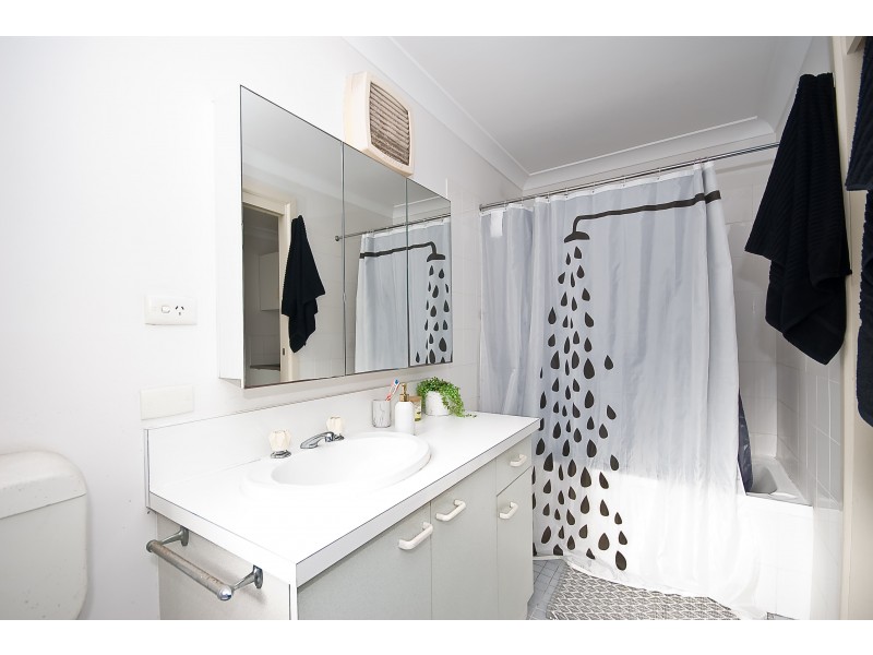 Rear/56 Bunarba  Road, Gymea NSW 2227