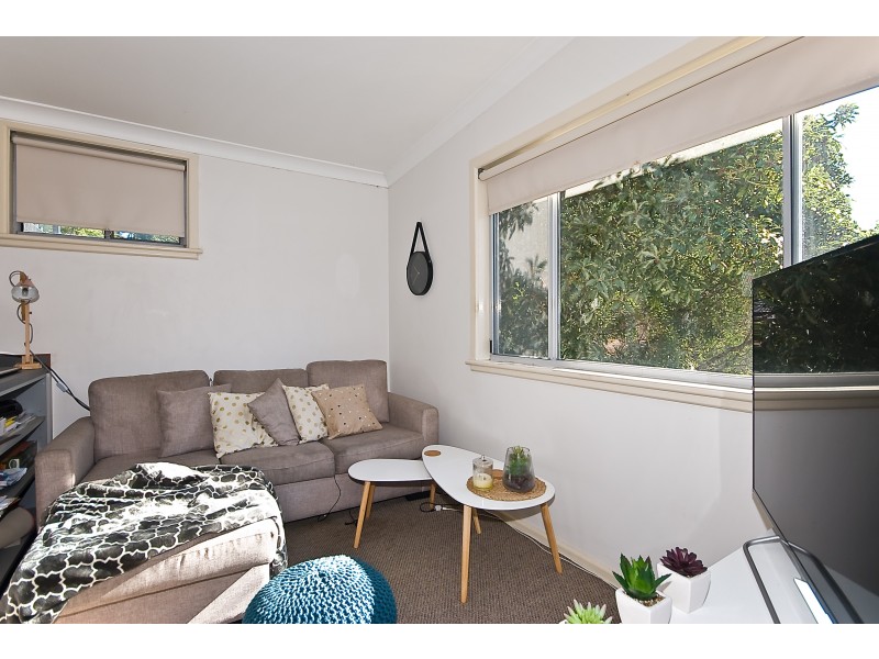 Rear/56 Bunarba  Road, Gymea NSW 2227