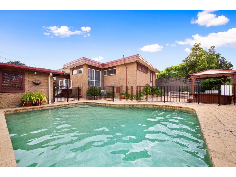 16 Macquarie Street, Gymea NSW 2227