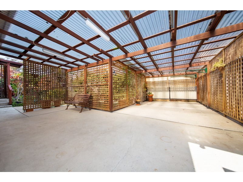 8 Queanbeyan Avenue, Miranda NSW 2228