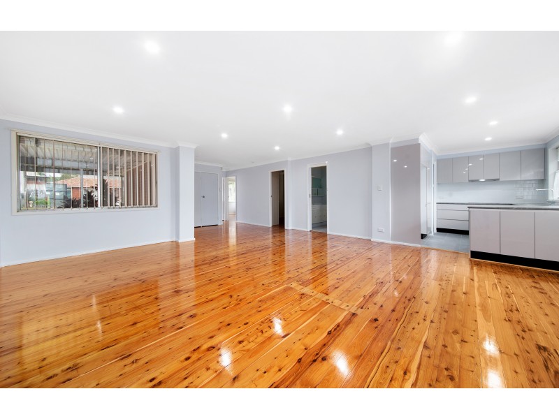 8 Queanbeyan Avenue, Miranda NSW 2228