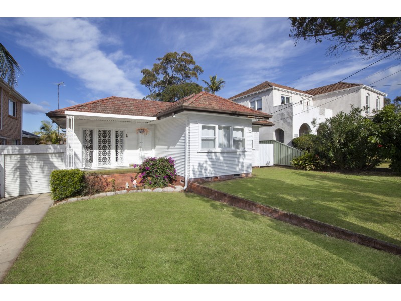 22 Tara Street, Sylvania NSW 2224