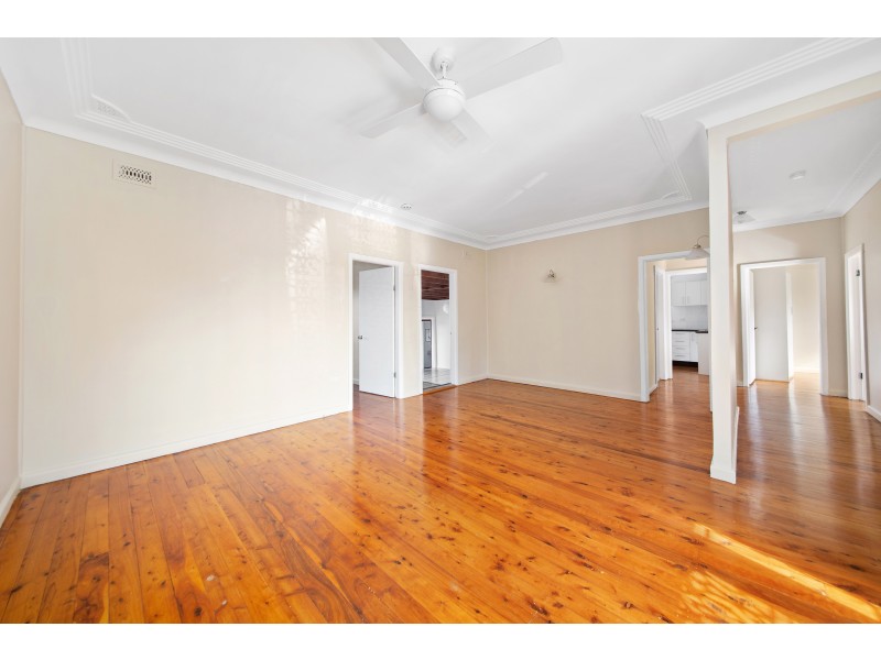 22 Tara Street, Sylvania NSW 2224