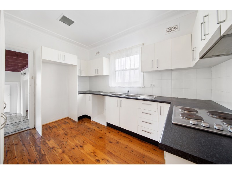 22 Tara Street, Sylvania NSW 2224