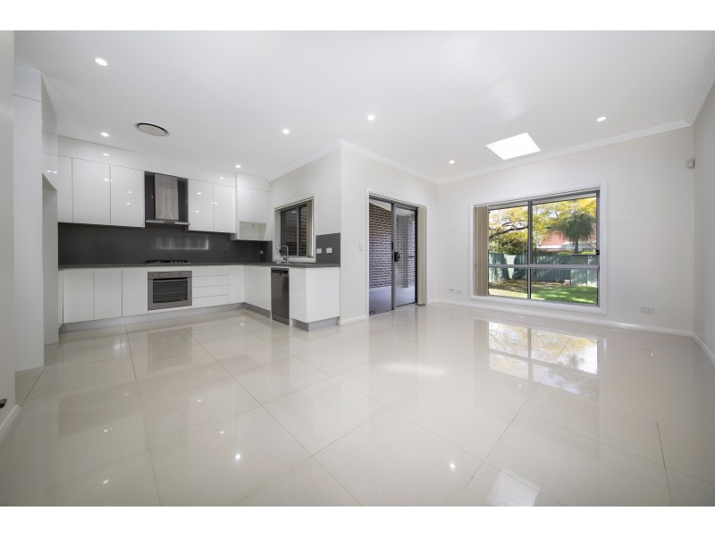 37 Dowding Street, Panania NSW 2213