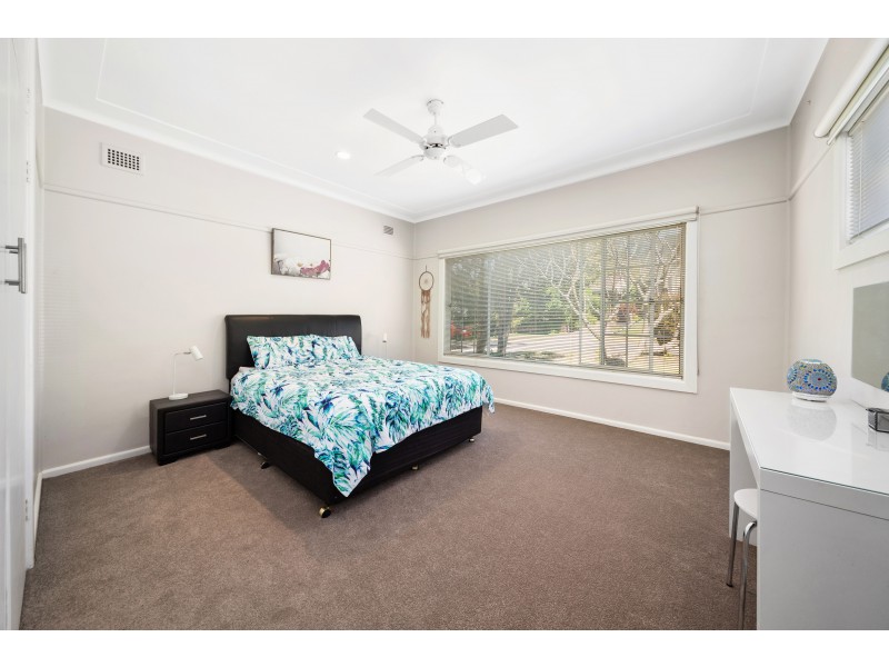 8 Barjadda Avenue, Sylvania NSW 2224