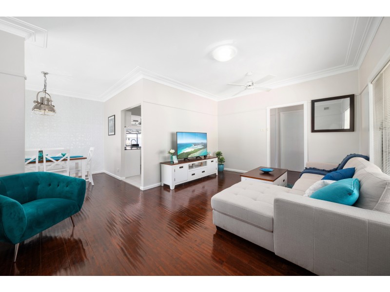 8 Barjadda Avenue, Sylvania NSW 2224