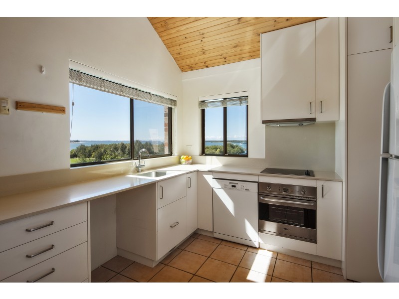 1 Alexander Avenue, Taren Point NSW 2229