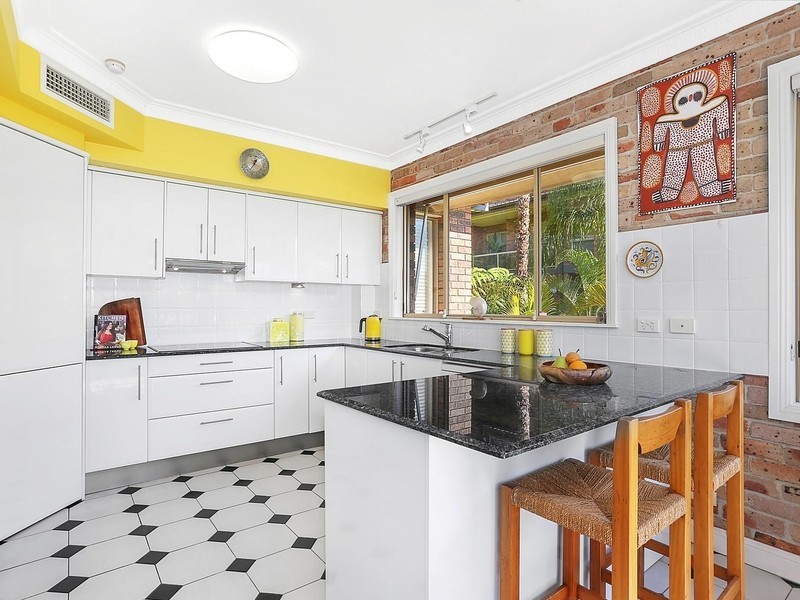 2/1 Tara Street, Sylvania NSW 2224