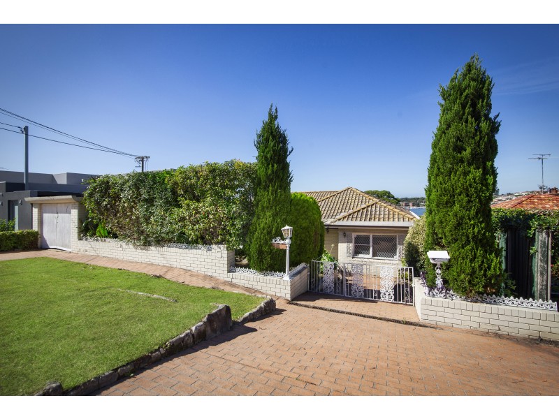 130 Stuart Street, Blakehurst NSW 2221 Collins & Giles Real Estate Sold