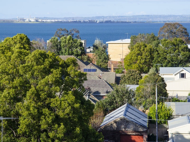 24 Mont Albert Road, Geelong VIC 3220