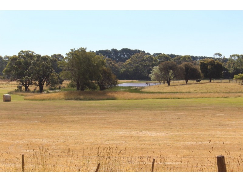 27 Casboults Road, Wensleydale VIC 3241