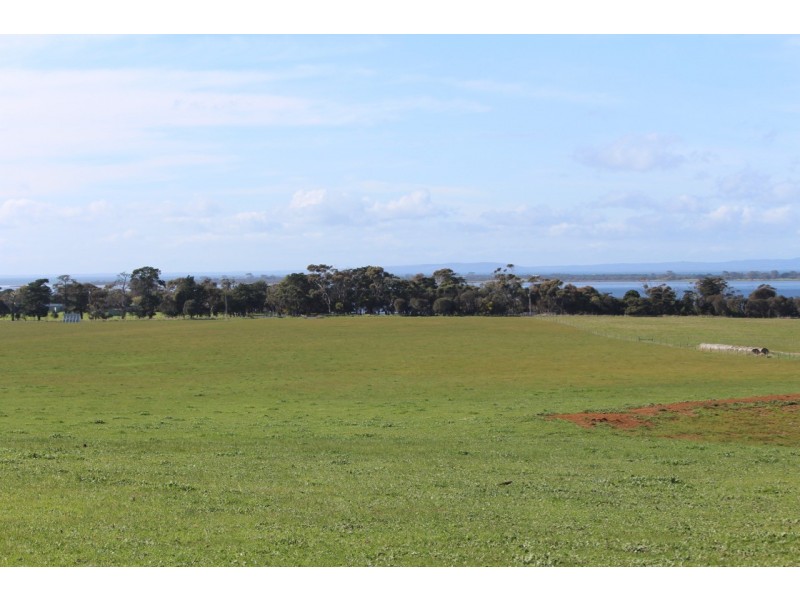 1330-1370 Queenscliff-Portarlington Rd, Mannerim VIC 3222