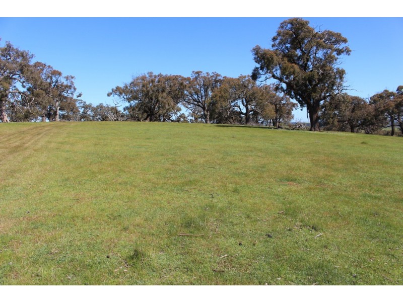 Pittong-Snake Valley Road, Pittong VIC 3360