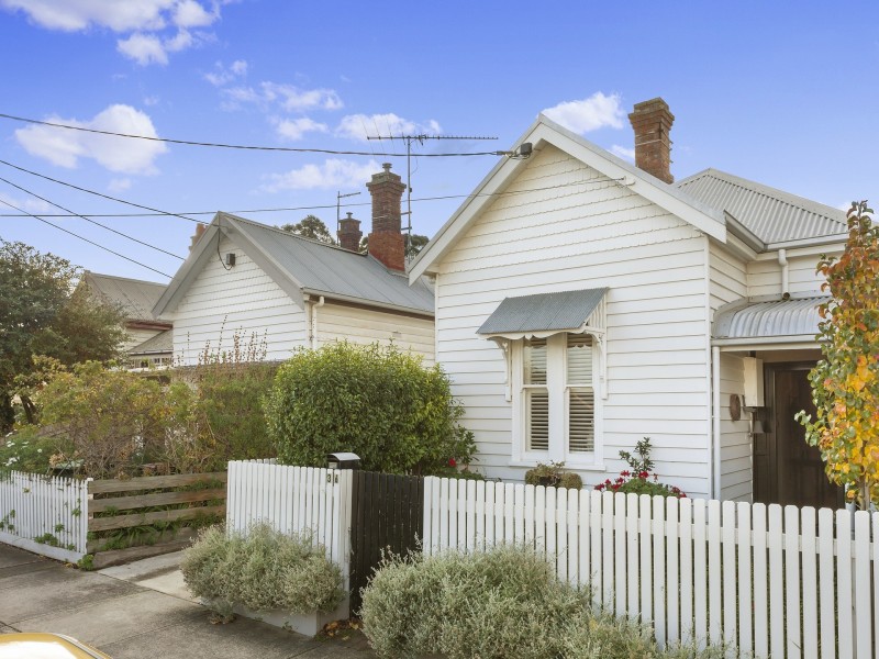 36-38 Russell Street, Newtown VIC 3220